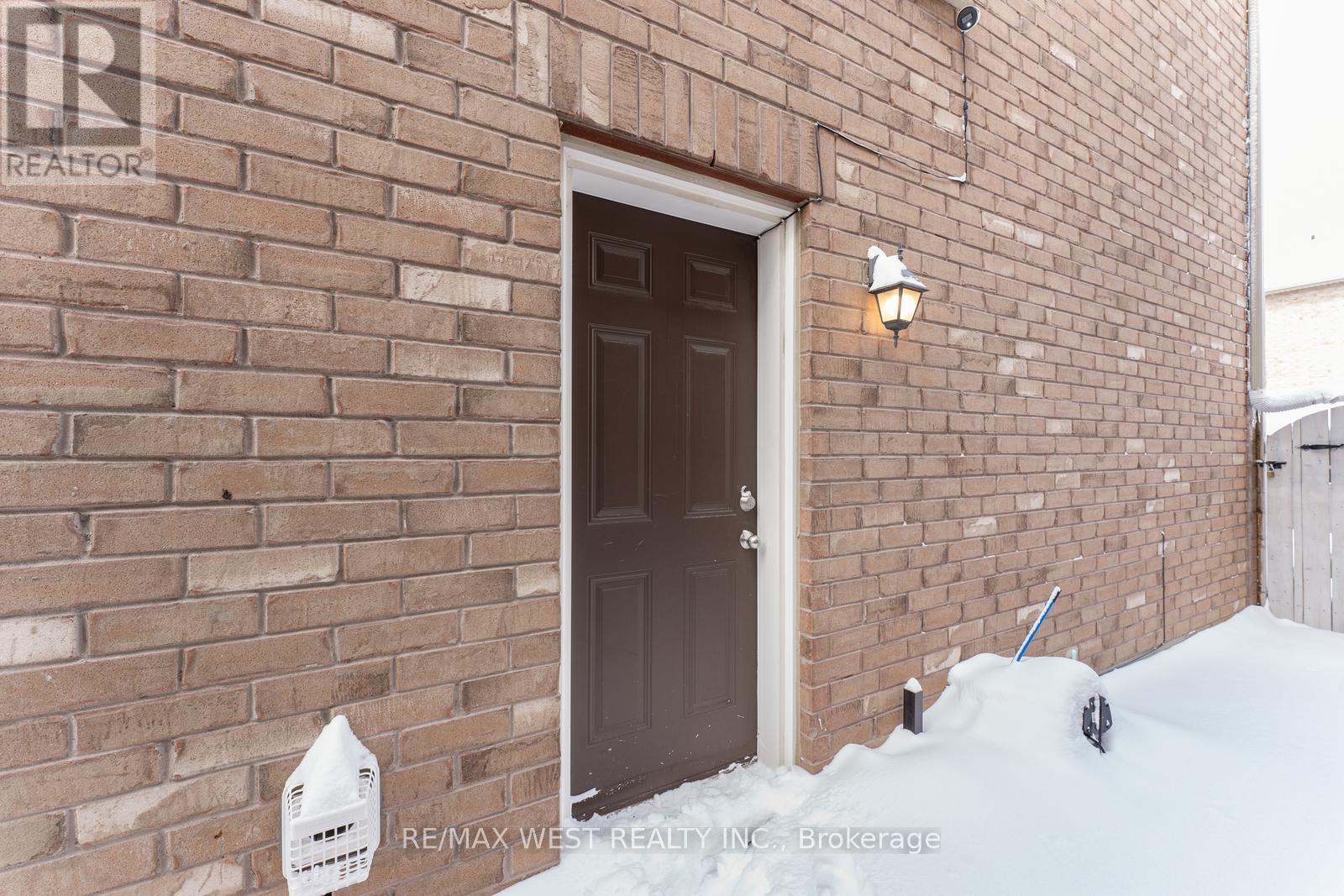 33 Lone Rock Circle, Brampton, Ontario  L6P 3T4 - Photo 39 - W11978574