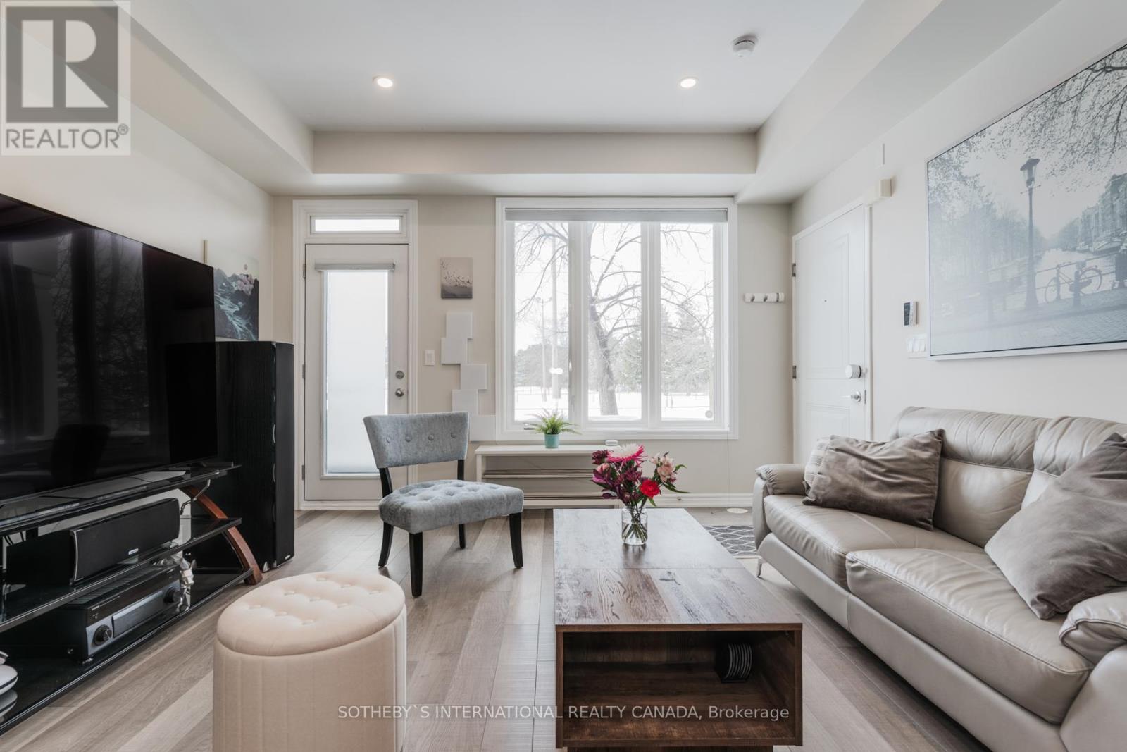 Property at 148 - 50 CARNATION AVENUE image 4