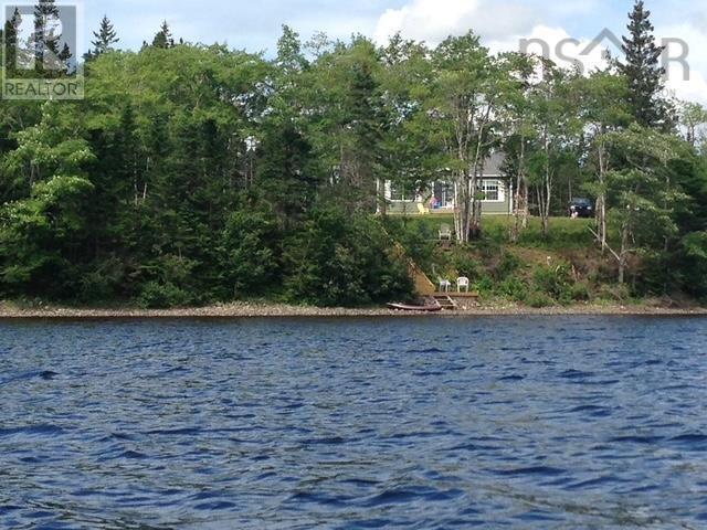 892 West Side Loch Lomond Road, Loch Lomond, Nova Scotia  B2E 1A8 - Photo 4 - 202501009