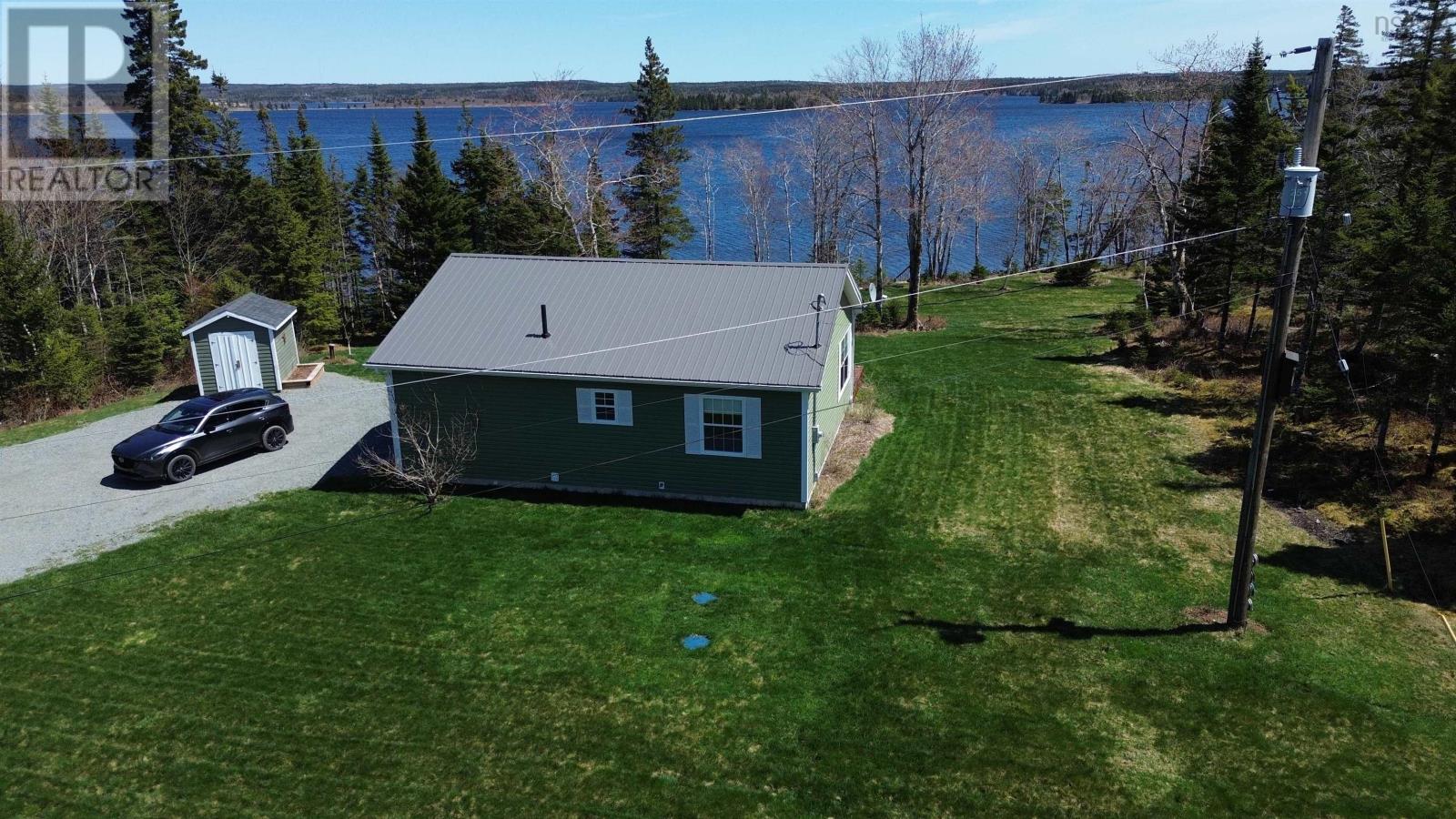 892 West Side Loch Lomond Road, Loch Lomond, Nova Scotia  B2E 1A8 - Photo 9 - 202501009