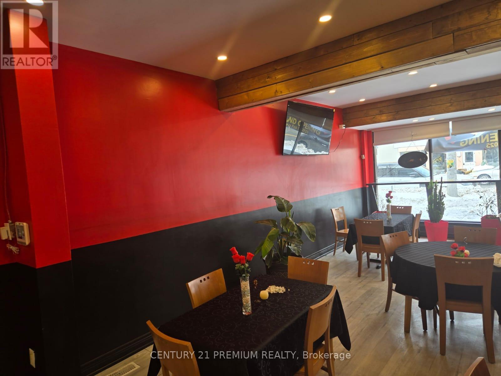 Property at 1653 EGLINTON AVENUE W image 3