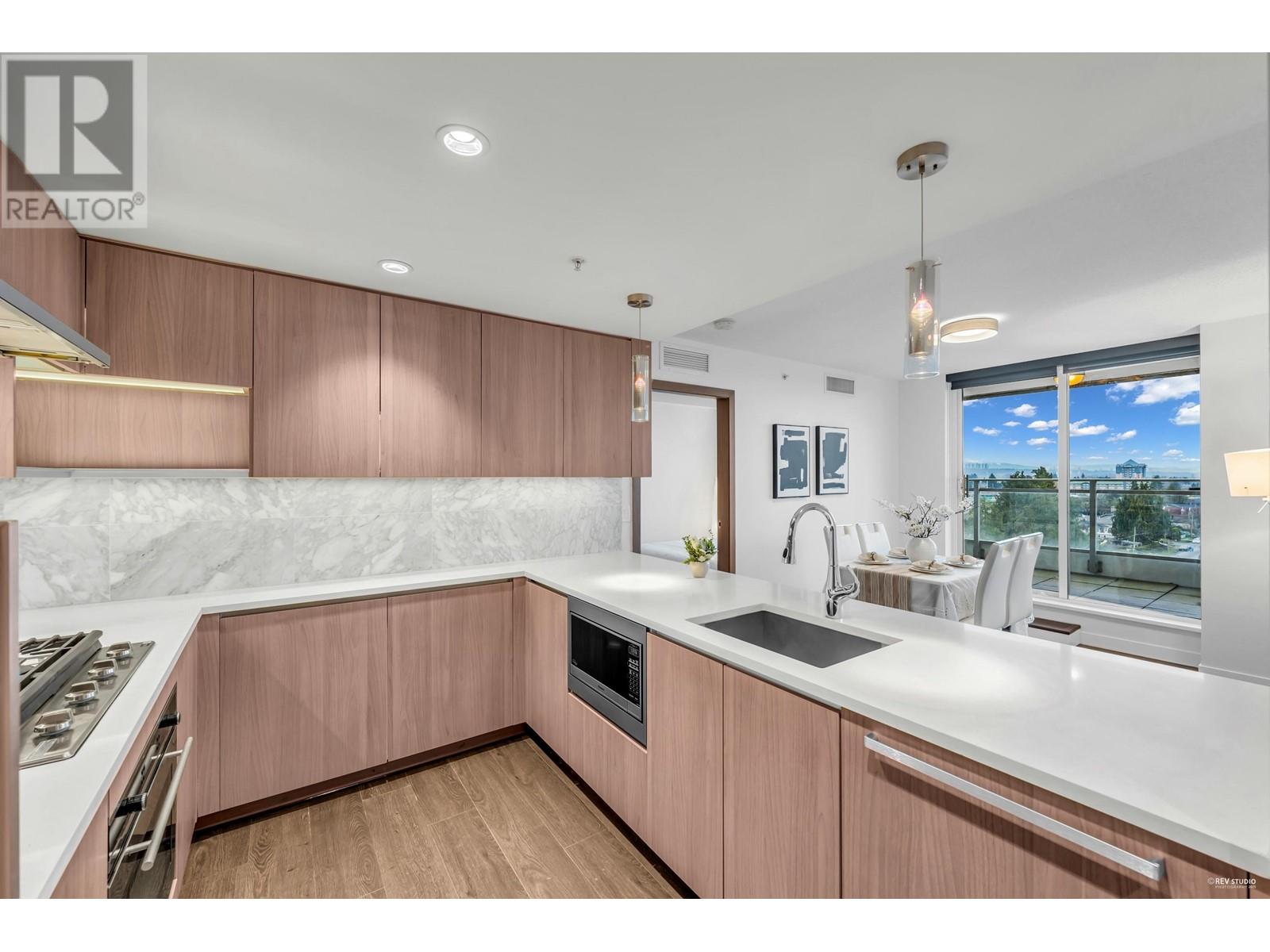 Listing Picture 10 of 40 : 1021 8988 PATTERSON ROAD, Richmond / 烈治文 - 魯藝地產 Yvonne Lu Group - MLS Medallion Club Member