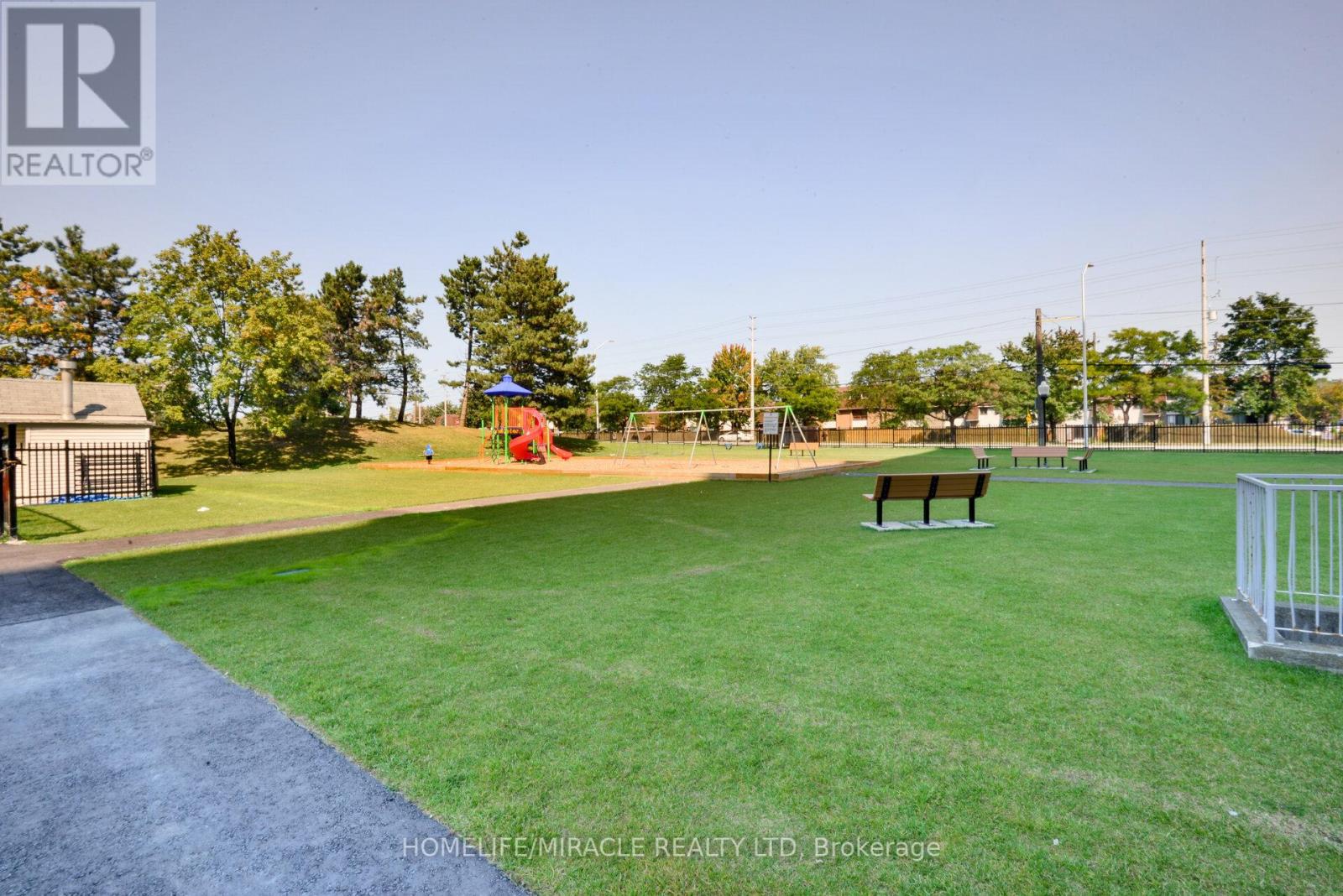 410 - 25 Kensington Road, Brampton (Queen Street Corridor), Ontario  L6T 3W8 - Photo 29 - W11963664