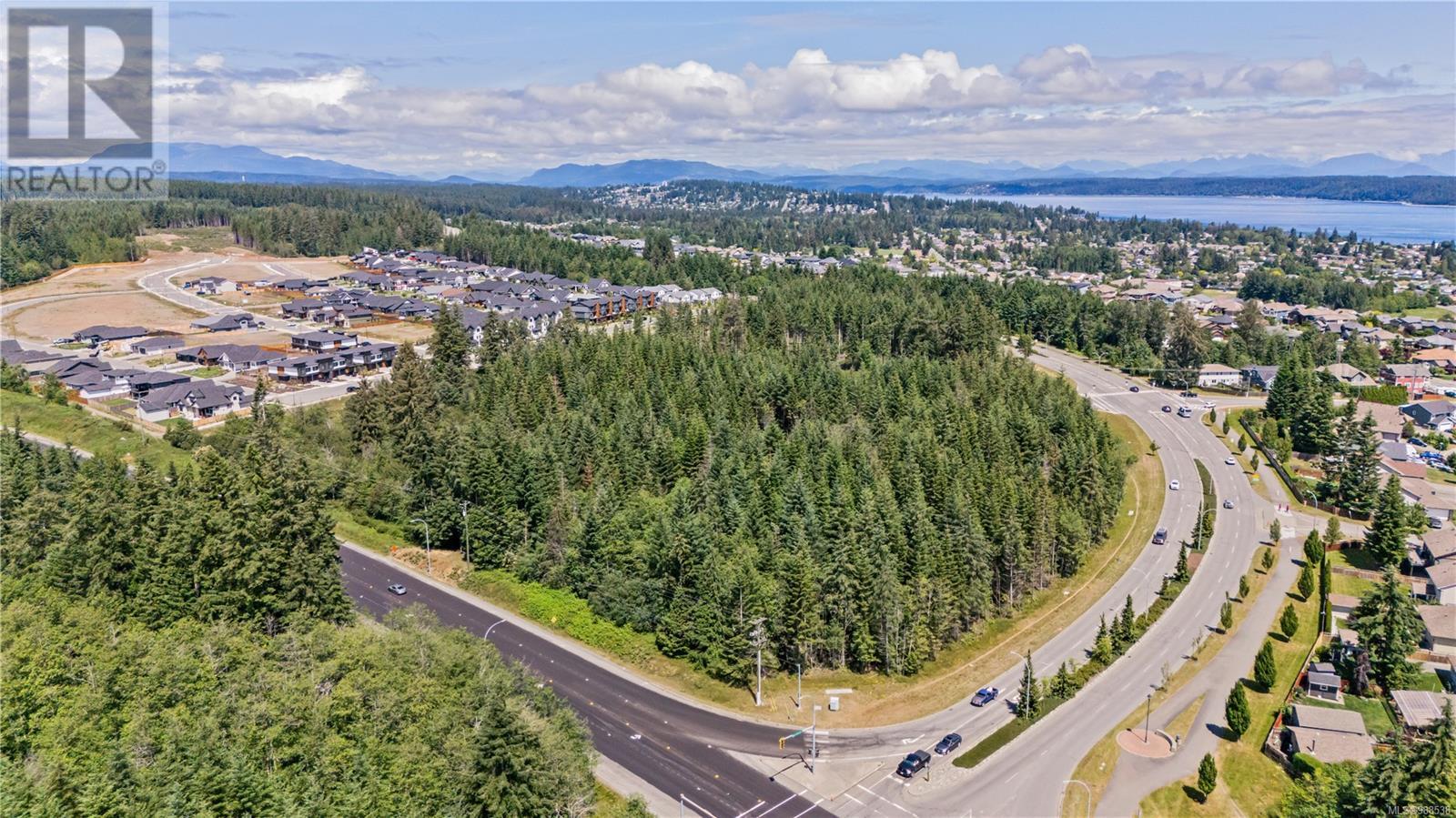Property at 808 Beaver Creek Blvd image 5