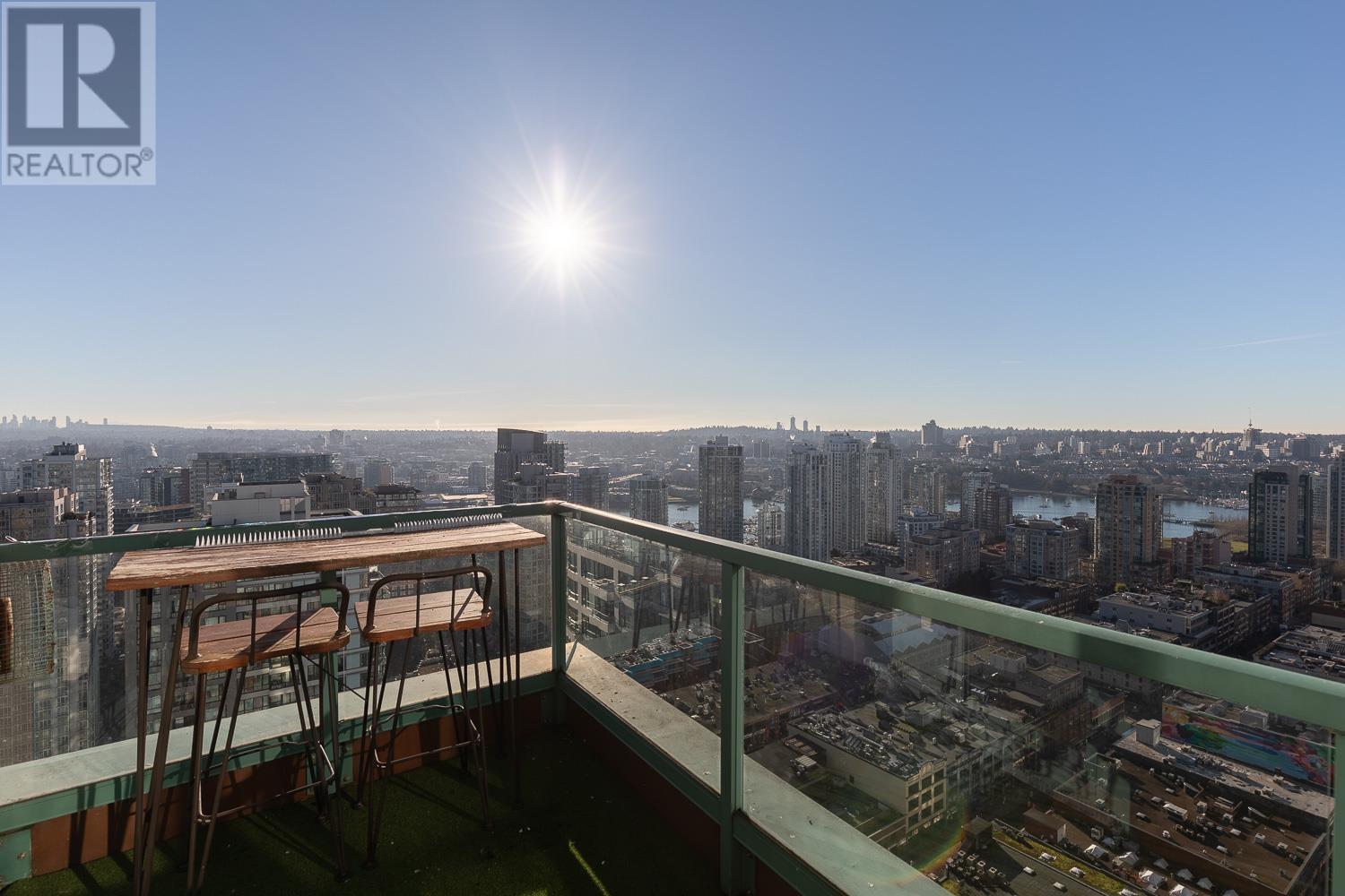 Listing Picture 30 of 35 : 3603 939 HOMER STREET, Vancouver / 溫哥華 - 魯藝地產 Yvonne Lu Group - MLS Medallion Club Member