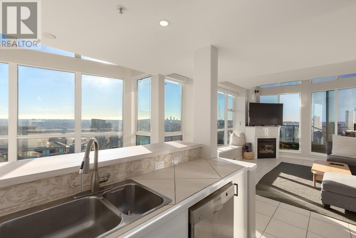 Listing Picture 10 of 35 : 3603 939 HOMER STREET, Vancouver / 溫哥華 - 魯藝地產 Yvonne Lu Group - MLS Medallion Club Member