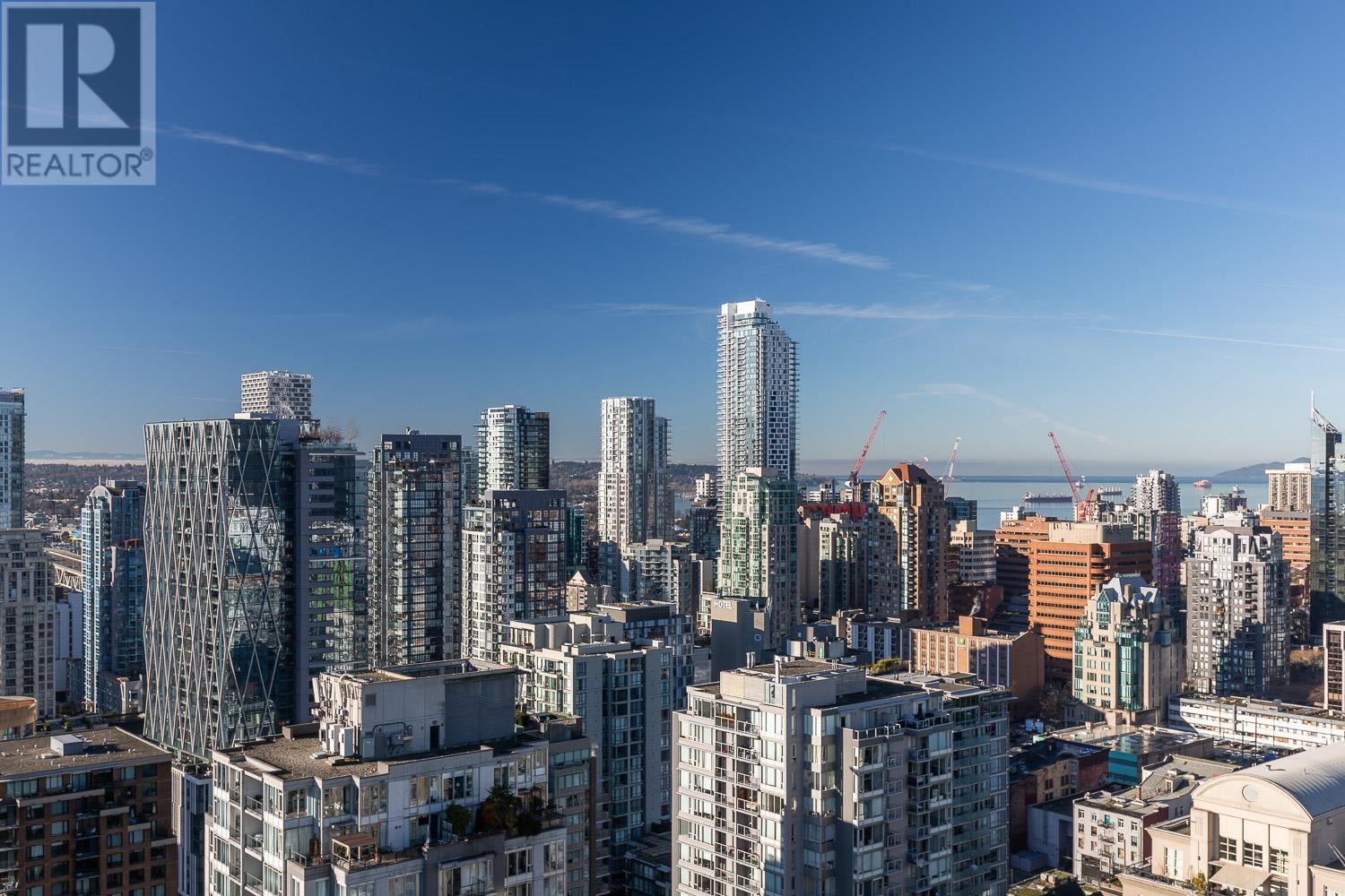 Listing Picture 34 of 35 : 3603 939 HOMER STREET, Vancouver / 溫哥華 - 魯藝地產 Yvonne Lu Group - MLS Medallion Club Member