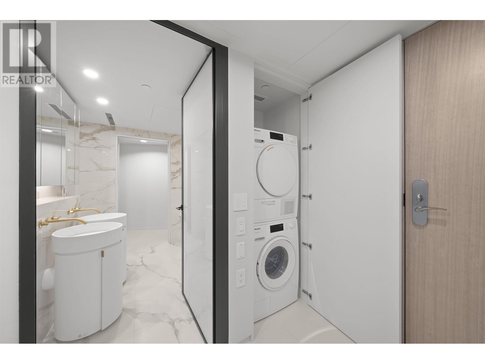 Listing Picture 10 of 29 : 702 1033 NELSON STREET, Vancouver / 溫哥華 - 魯藝地產 Yvonne Lu Group - MLS Medallion Club Member