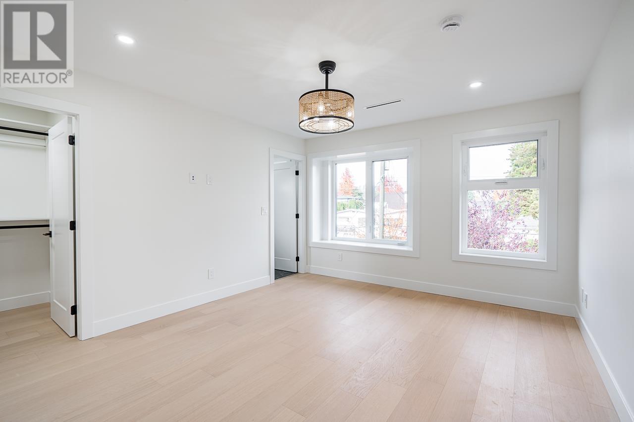 6150 Napier Street, Burnaby, British Columbia  V5B 2C1 - Photo 17 - R2968345