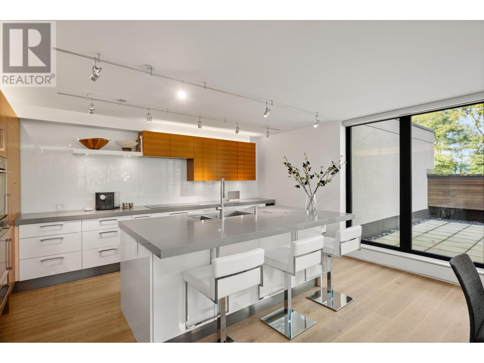 Listing Picture 18 of 40 : 306 4900 CARTIER STREET, Vancouver / 溫哥華 - 魯藝地產 Yvonne Lu Group - MLS Medallion Club Member