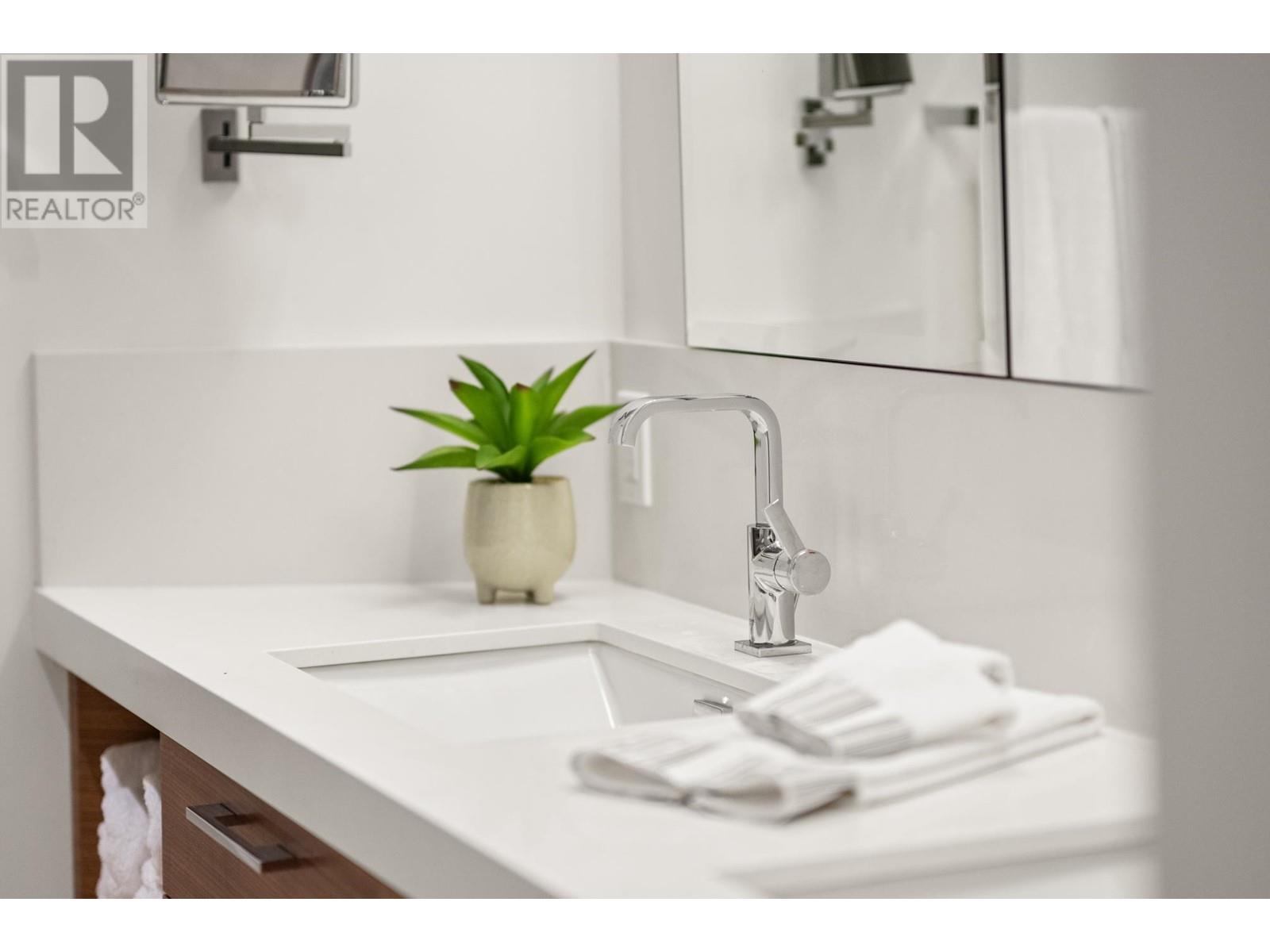 Listing Picture 37 of 40 : 306 4900 CARTIER STREET, Vancouver / 溫哥華 - 魯藝地產 Yvonne Lu Group - MLS Medallion Club Member