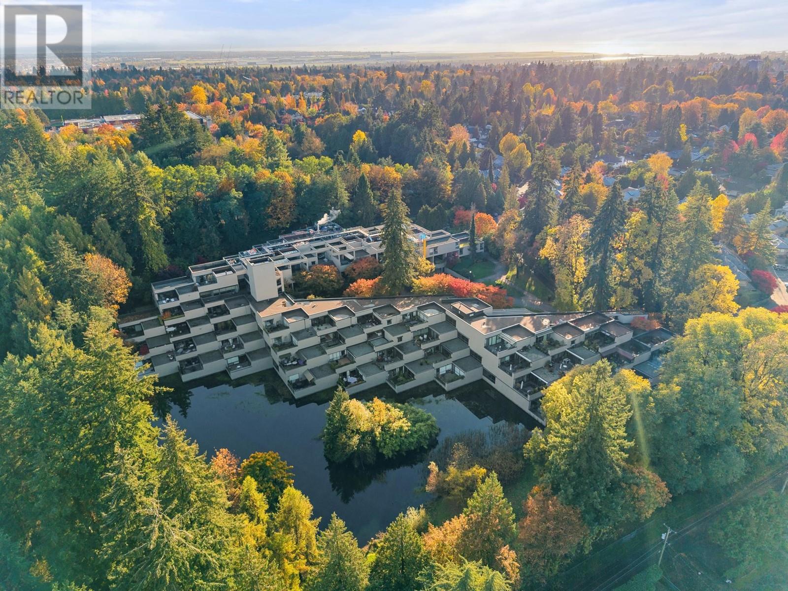 Listing Picture 40 of 40 : 306 4900 CARTIER STREET, Vancouver / 溫哥華 - 魯藝地產 Yvonne Lu Group - MLS Medallion Club Member