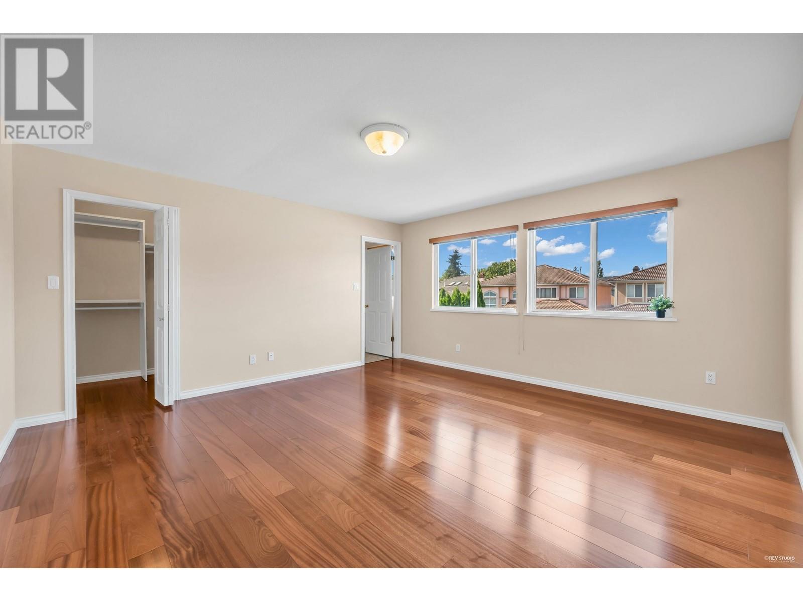Listing Picture 17 of 32 : 10380 FINLAYSON DRIVE, Richmond / 烈治文 - 魯藝地產 Yvonne Lu Group - MLS Medallion Club Member