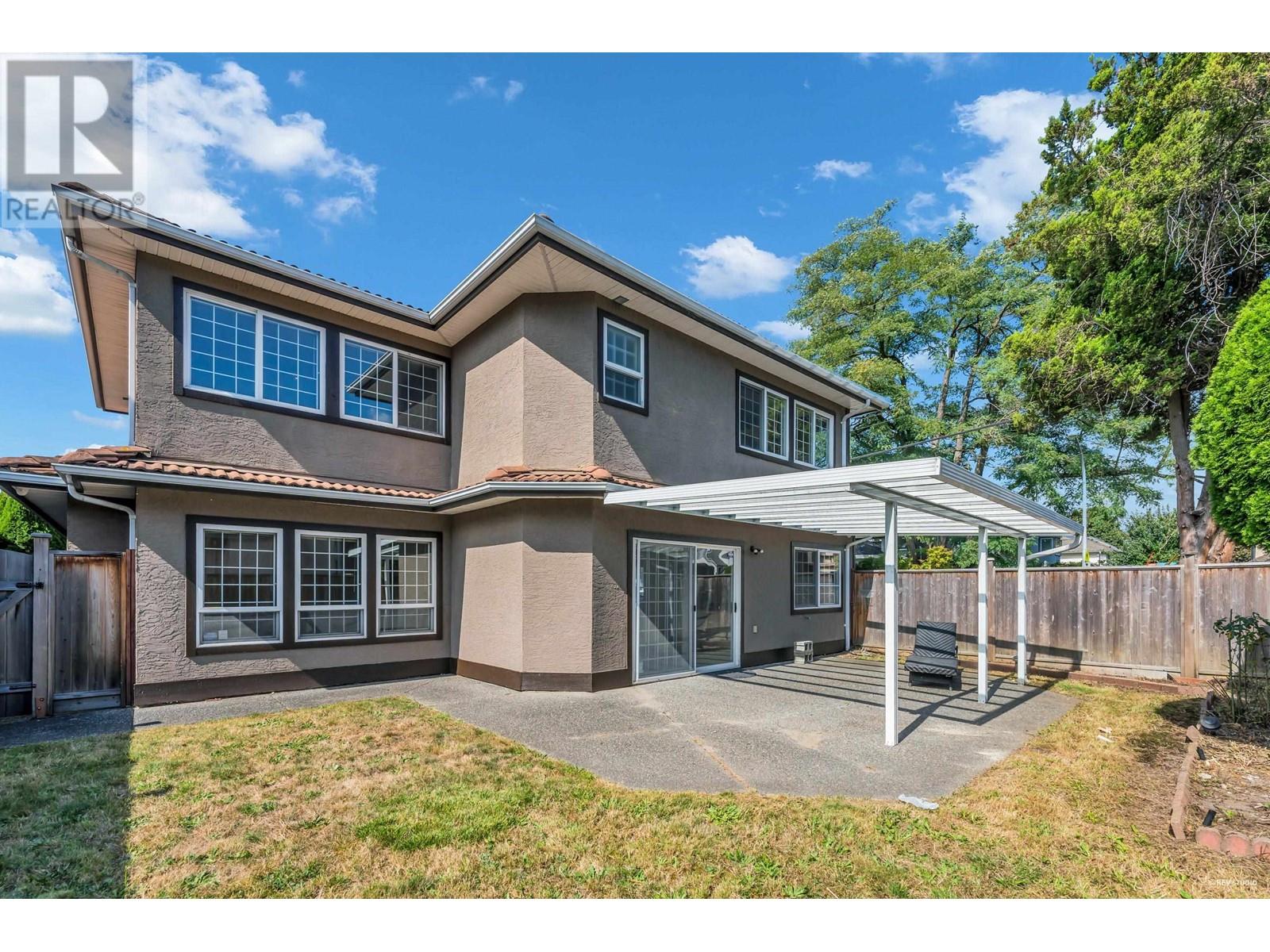 Listing Picture 3 of 32 : 10380 FINLAYSON DRIVE, Richmond / 烈治文 - 魯藝地產 Yvonne Lu Group - MLS Medallion Club Member