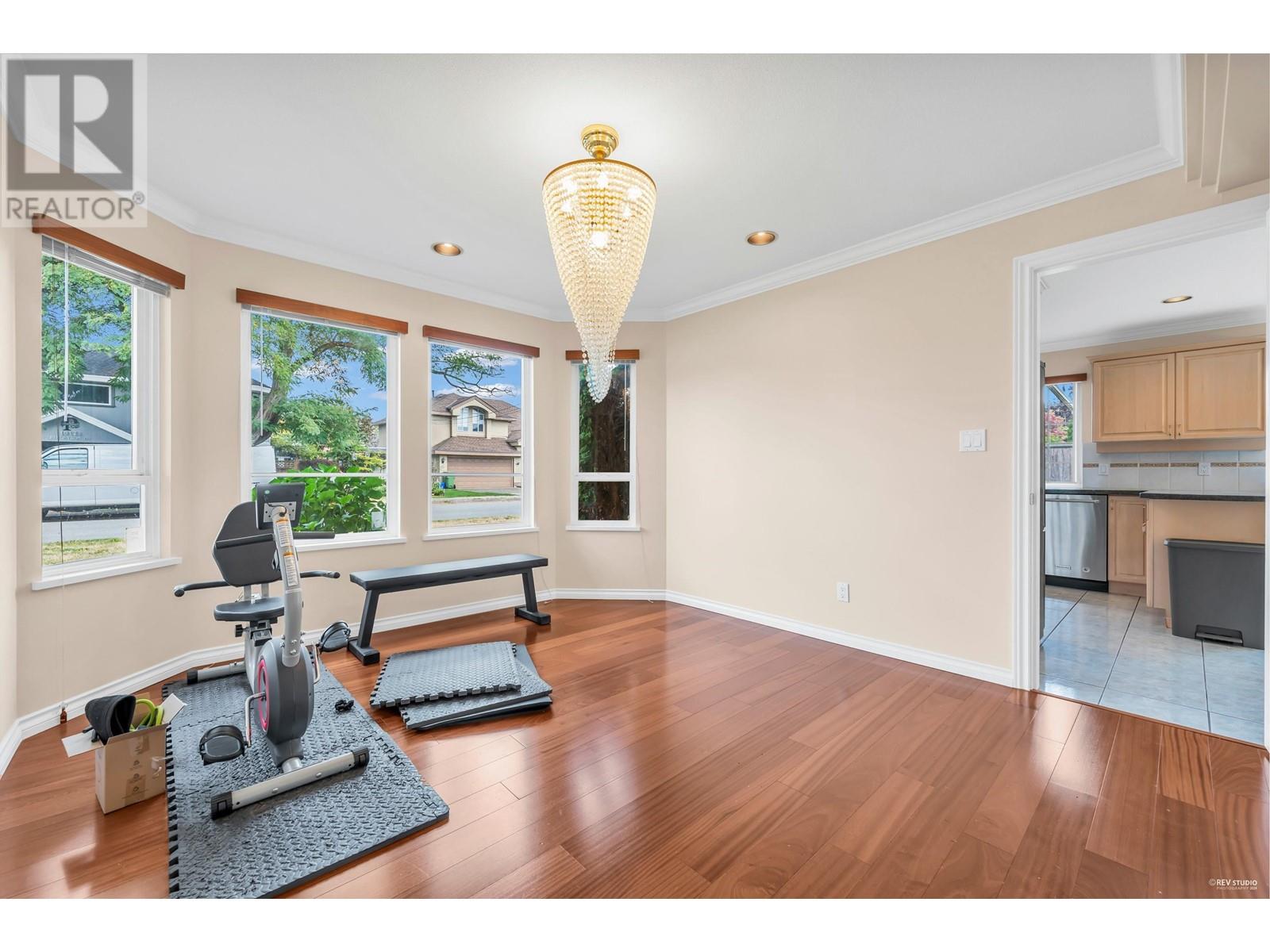 Listing Picture 8 of 32 : 10380 FINLAYSON DRIVE, Richmond / 烈治文 - 魯藝地產 Yvonne Lu Group - MLS Medallion Club Member