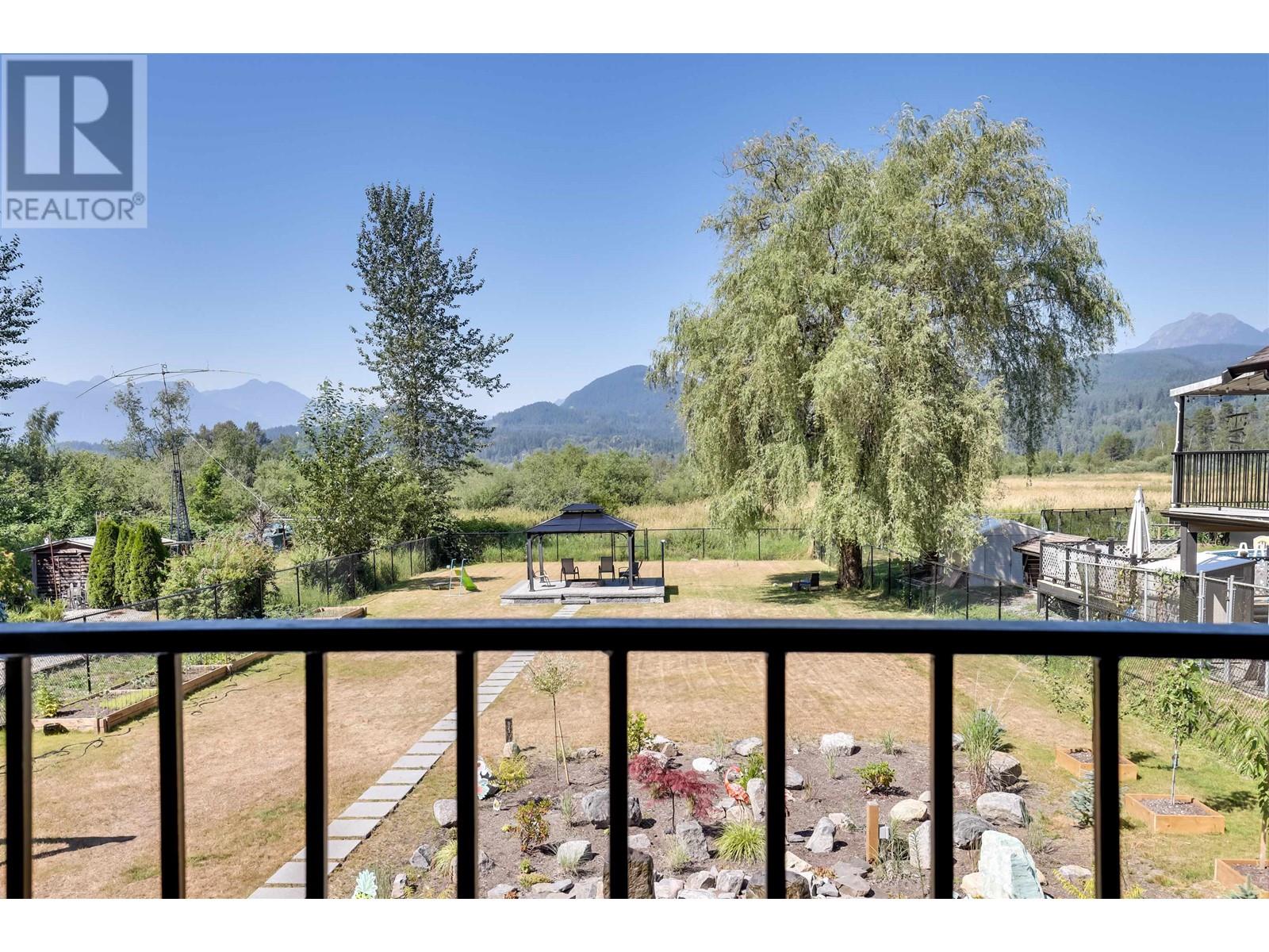 22557 136 Avenue, Maple Ridge, British Columbia  V4R 2P7 - Photo 24 - R2968351