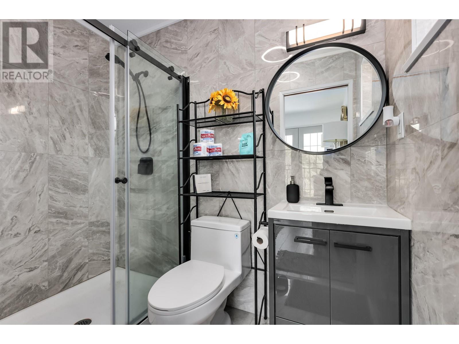 22557 136 Avenue, Maple Ridge, British Columbia  V4R 2P7 - Photo 25 - R2968351