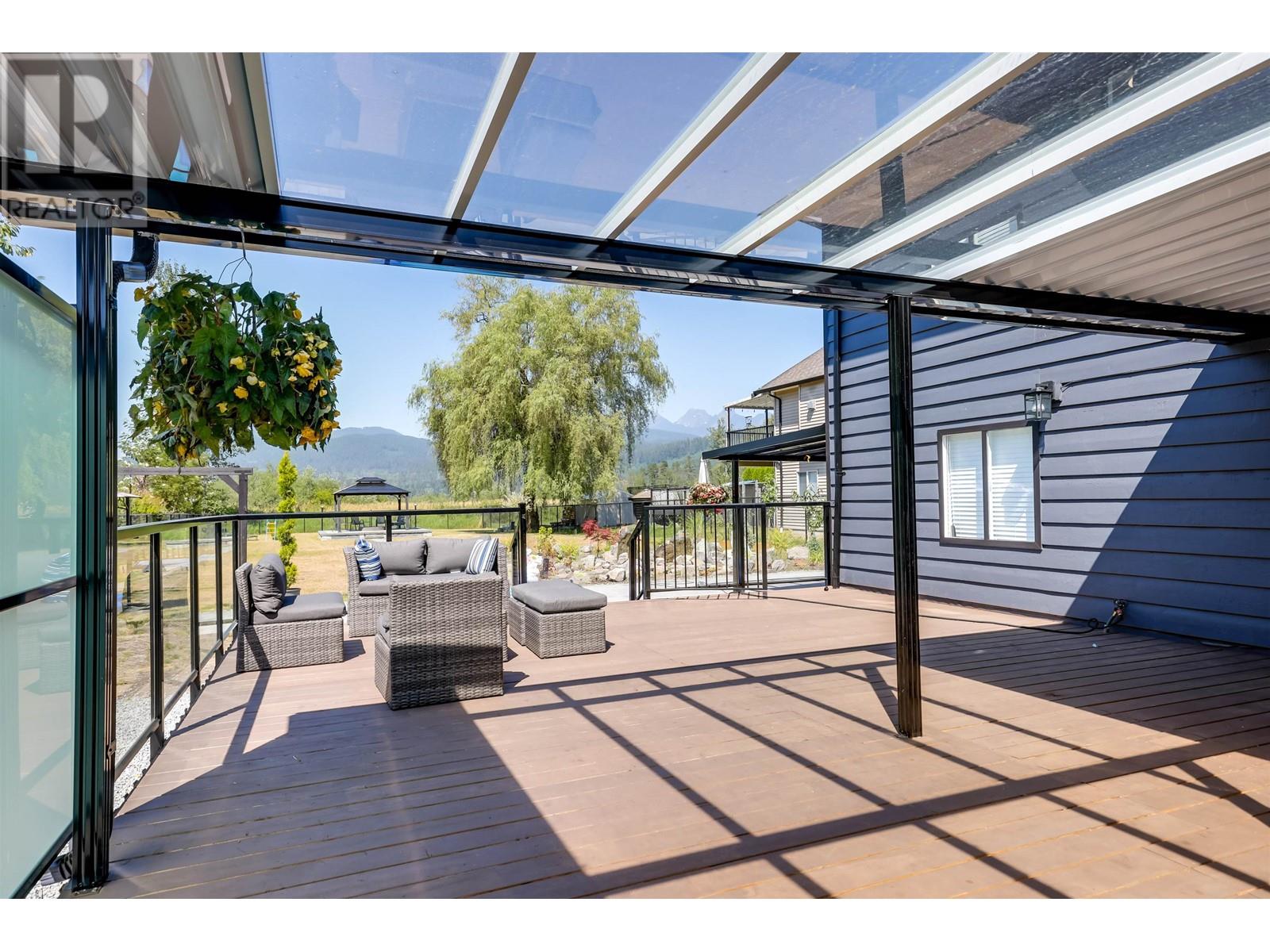22557 136 Avenue, Maple Ridge, British Columbia  V4R 2P7 - Photo 27 - R2968351
