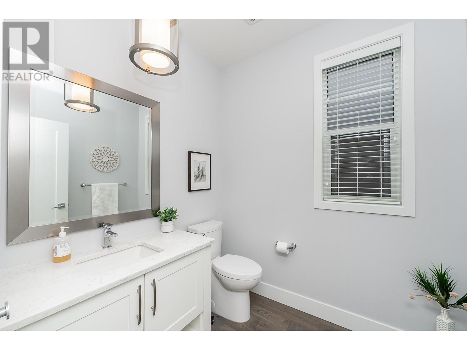1416 Shay Street, Coquitlam, British Columbia  V3E 0L5 - Photo 10 - R2968363
