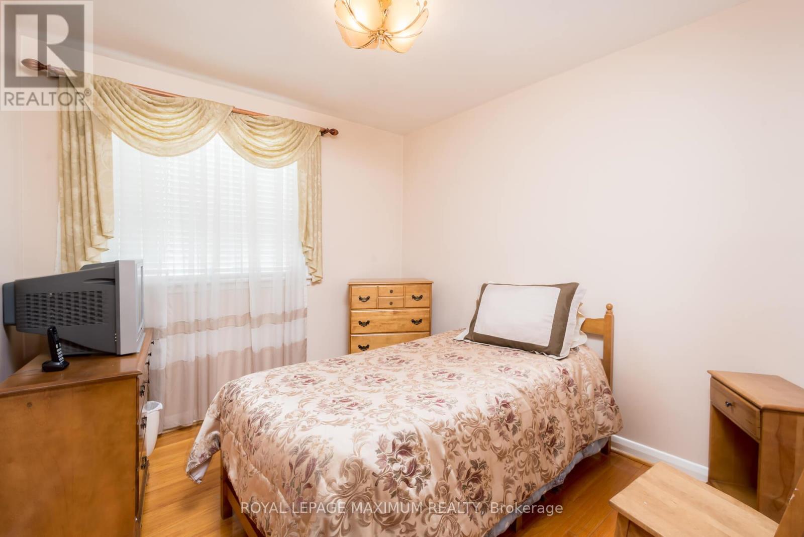 31 Marlington Crescent, Toronto, Ontario  M3L 1K3 - Photo 16 - W11978856