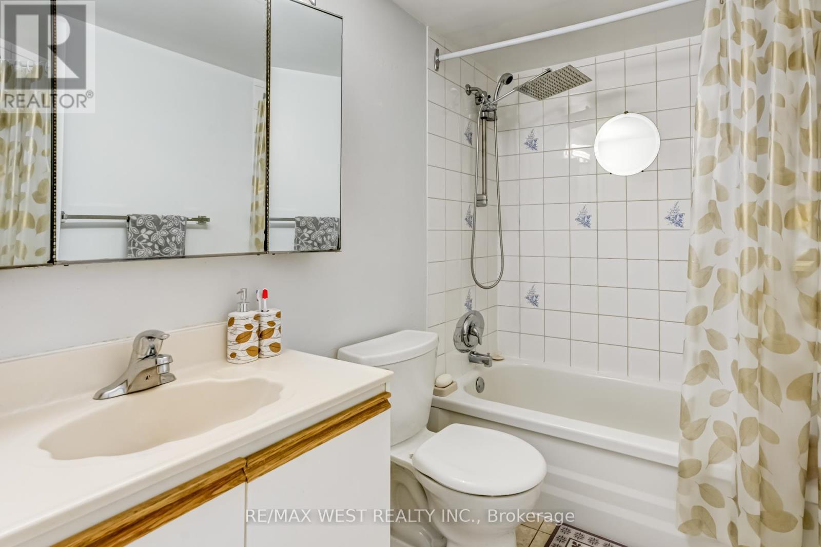 209 - 340 Dixon Road, Toronto, Ontario  M9R 1T1 - Photo 27 - W11978862