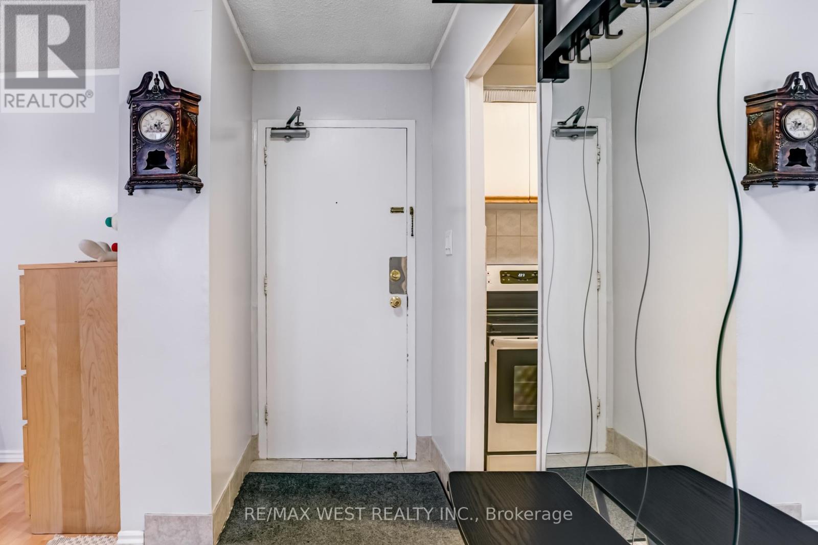 209 - 340 Dixon Road, Toronto, Ontario  M9R 1T1 - Photo 34 - W11978862