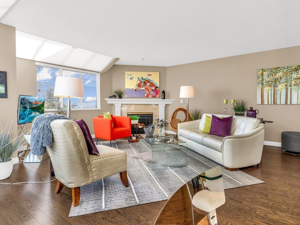 302 1441 BLACKWOOD STREET, White Rock, British Columbia
