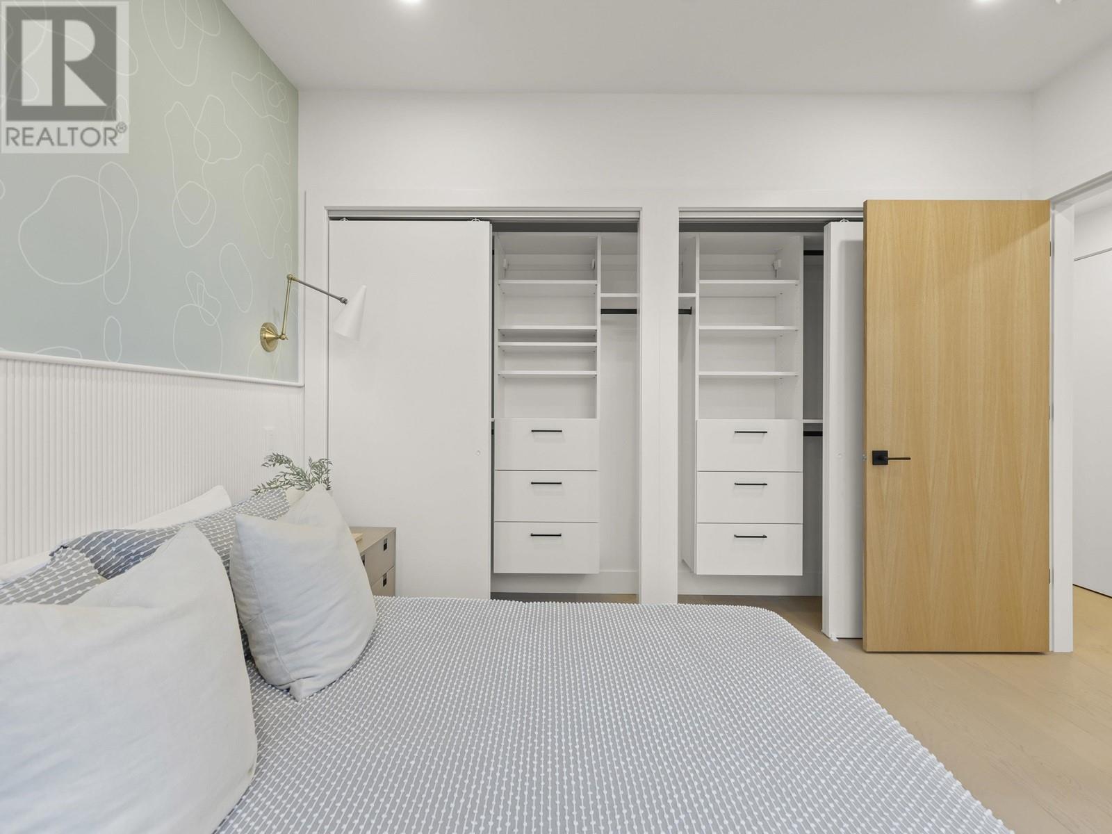 Listing Picture 27 of 39 : 1 3830 W 23RD AVENUE, Vancouver / 溫哥華 - 魯藝地產 Yvonne Lu Group - MLS Medallion Club Member