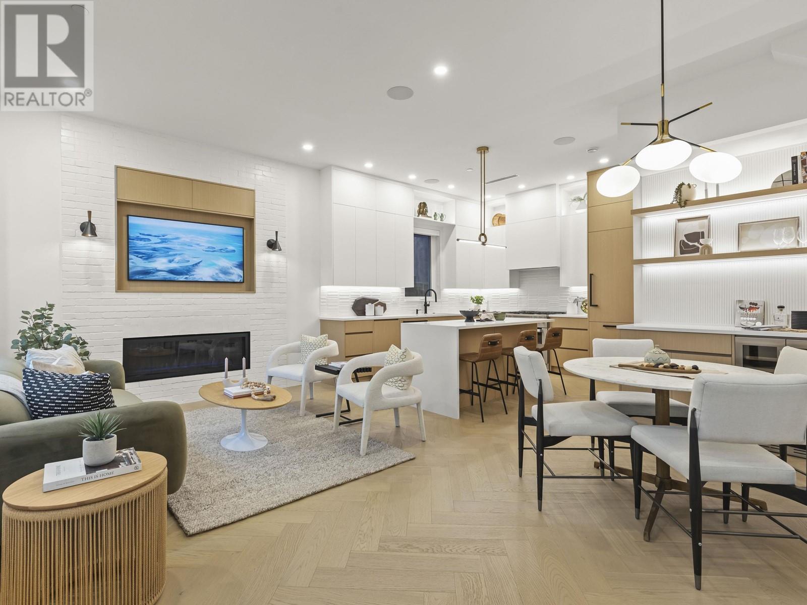 1 3830 W 23RD AVENUE, Vancouver