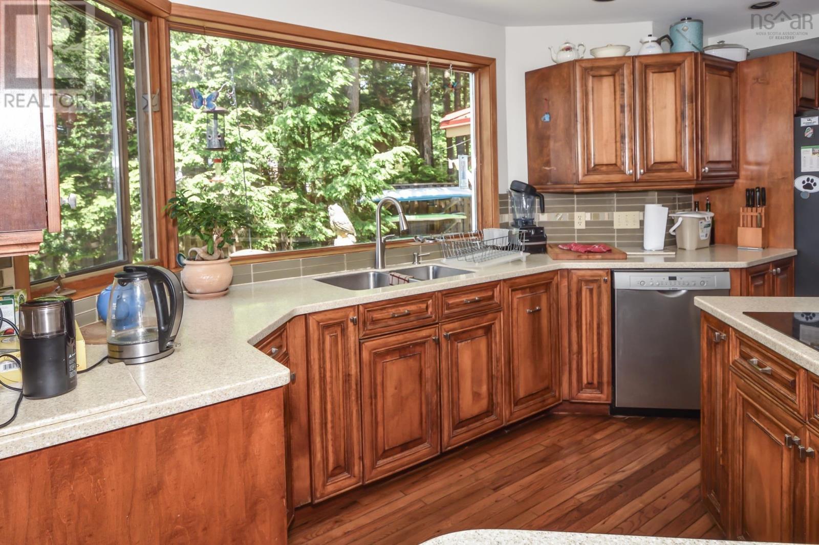 75 Lakeview Circle, Conquerall Mills, Nova Scotia  B4V 6A9 - Photo 11 - 202503205