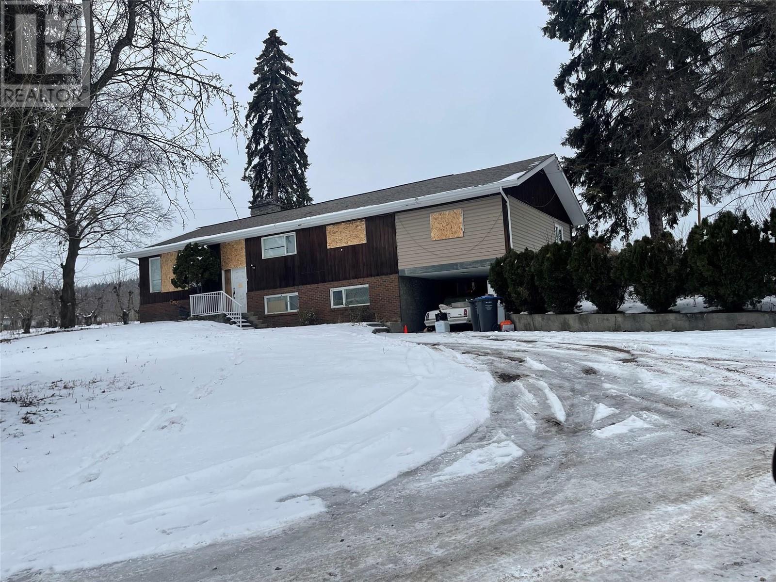 8774 Highway 97 Highway N, Lake Country, British Columbia