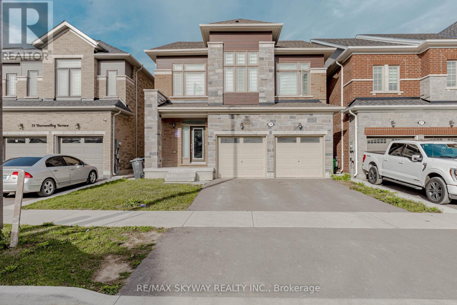 Property at 29 THORNVALLEY TERRACE W image 1