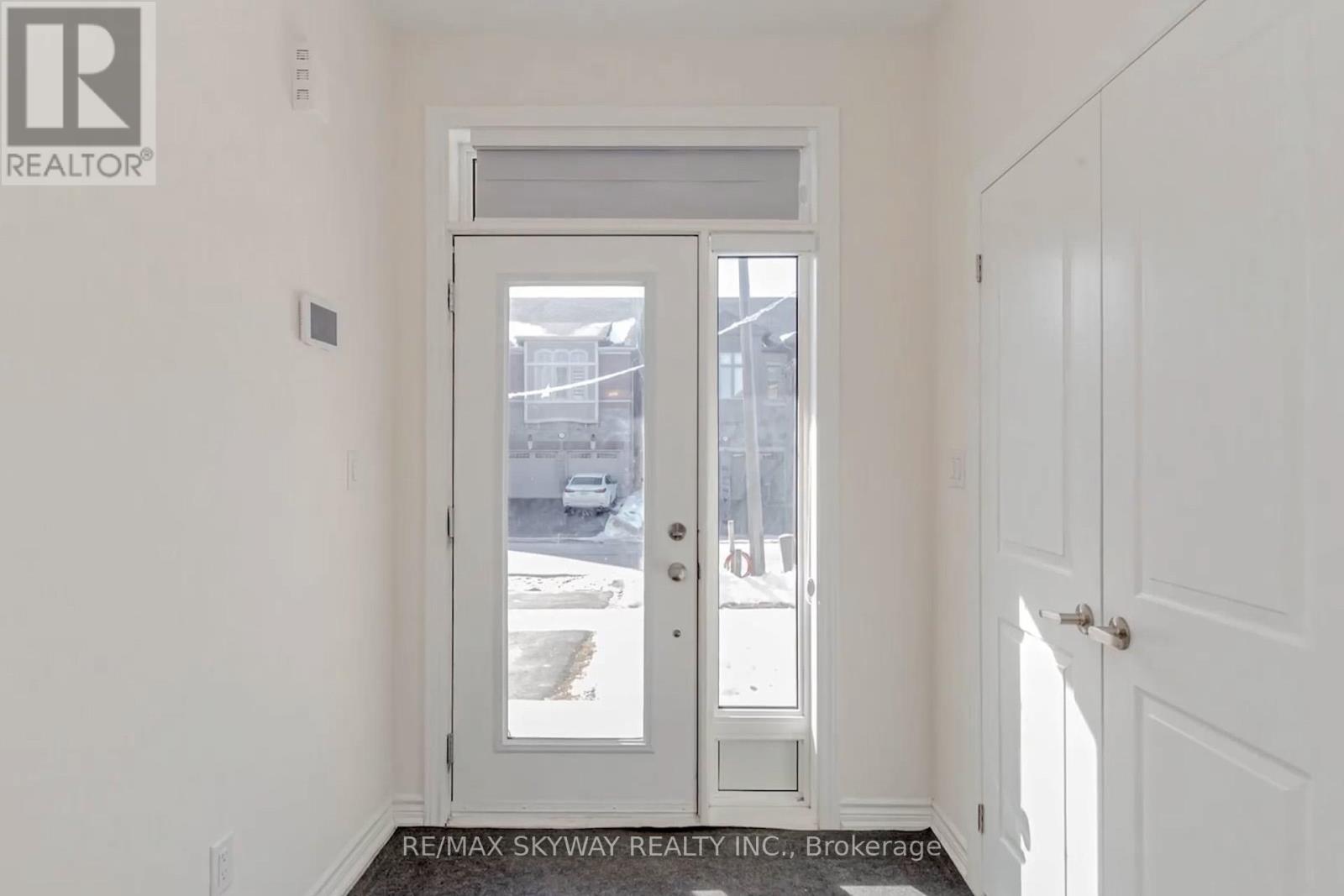 Property at 29 THORNVALLEY TERRACE W image 2