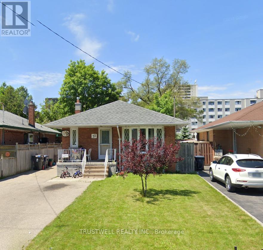 22 AMBERLEY DRIVE, Toronto, Ontario