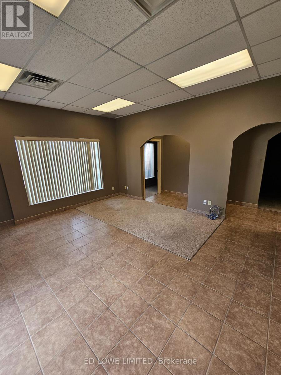 1406 - 64 Cedar Pointe Drive, Barrie (400 North), Ontario  L4N 5R7 - Photo 3 - S11939297