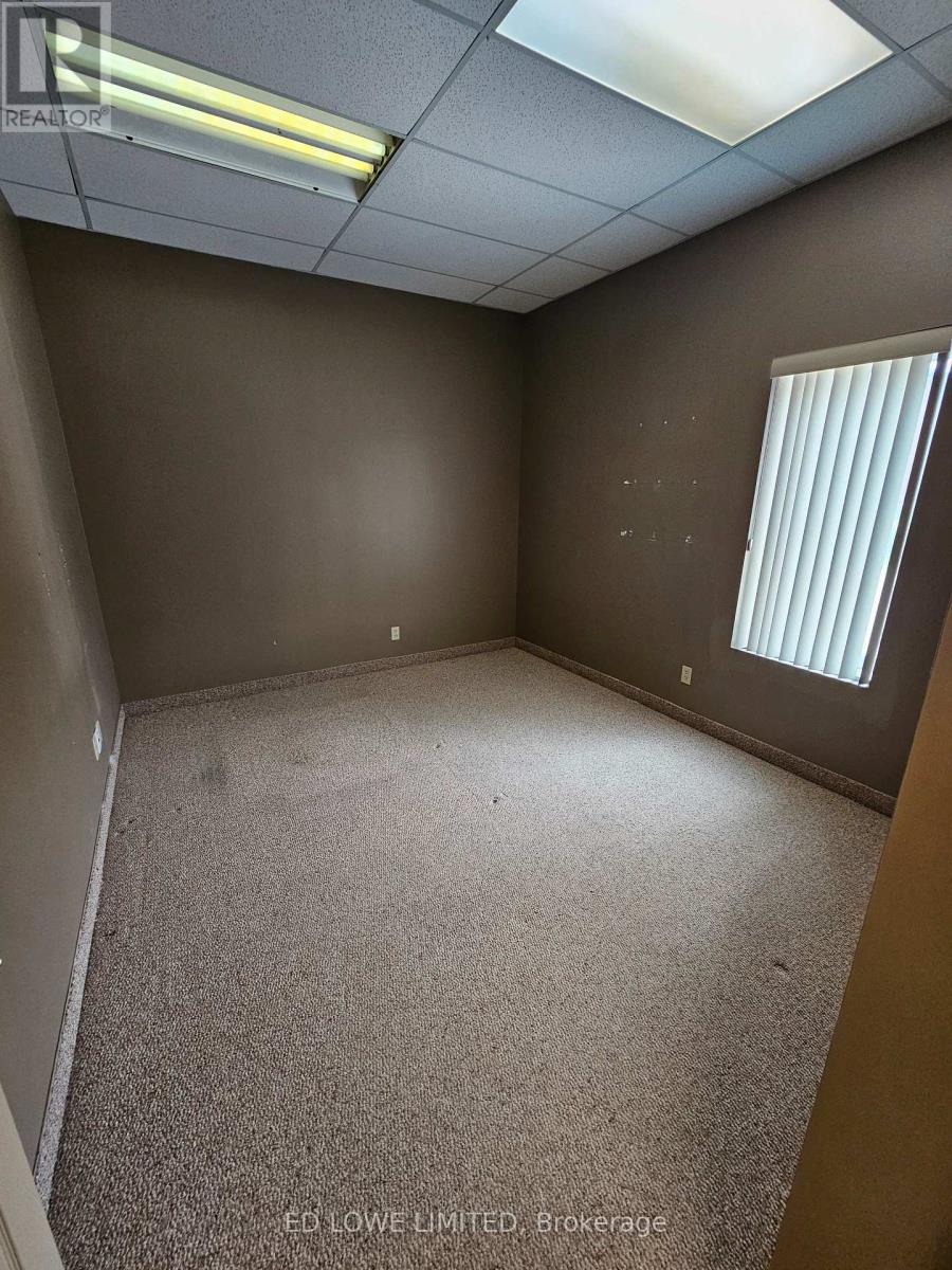 1406 - 64 Cedar Pointe Drive, Barrie (400 North), Ontario  L4N 5R7 - Photo 9 - S11939297