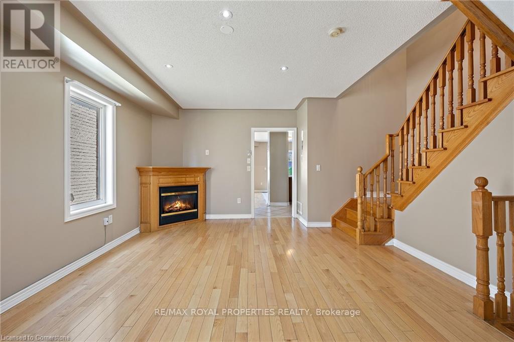 Property at 7173 VILLAGE WALK image 5