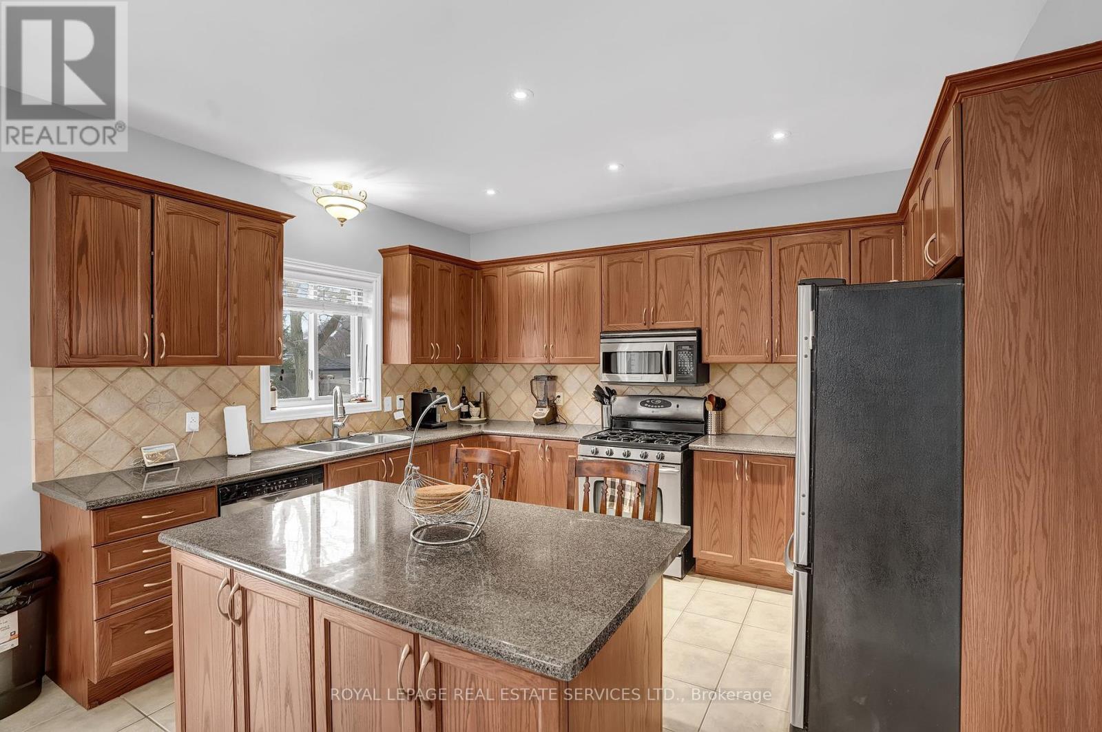 67 Jeffrey Drive, Hamilton, Ontario  L9K 1R8 - Photo 8 - X11959317