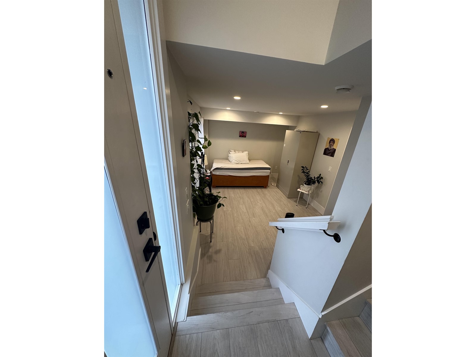 Property at 35 16589 25 AVENUE image 3