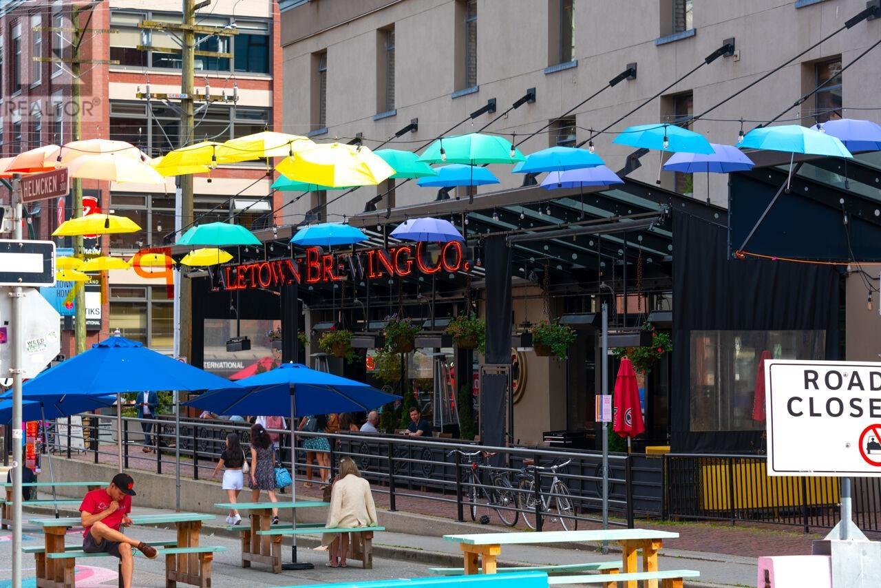 Listing Picture 38 of 40 : 3609 1009 EXPO BOULEVARD, Vancouver / 溫哥華 - 魯藝地產 Yvonne Lu Group - MLS Medallion Club Member