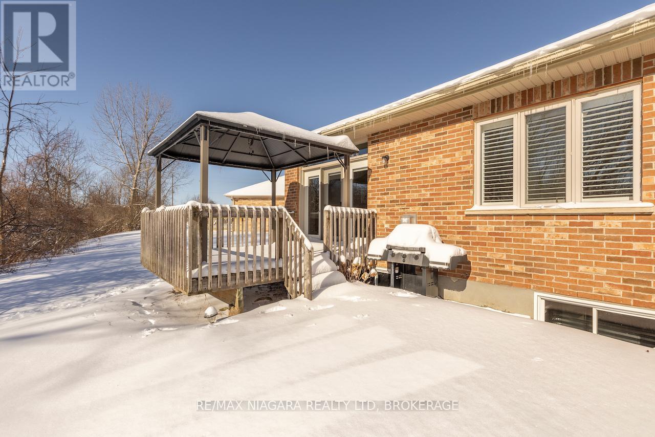 228 Willowlanding Court, Welland, Ontario  L3C 7L8 - Photo 6 - X11976294