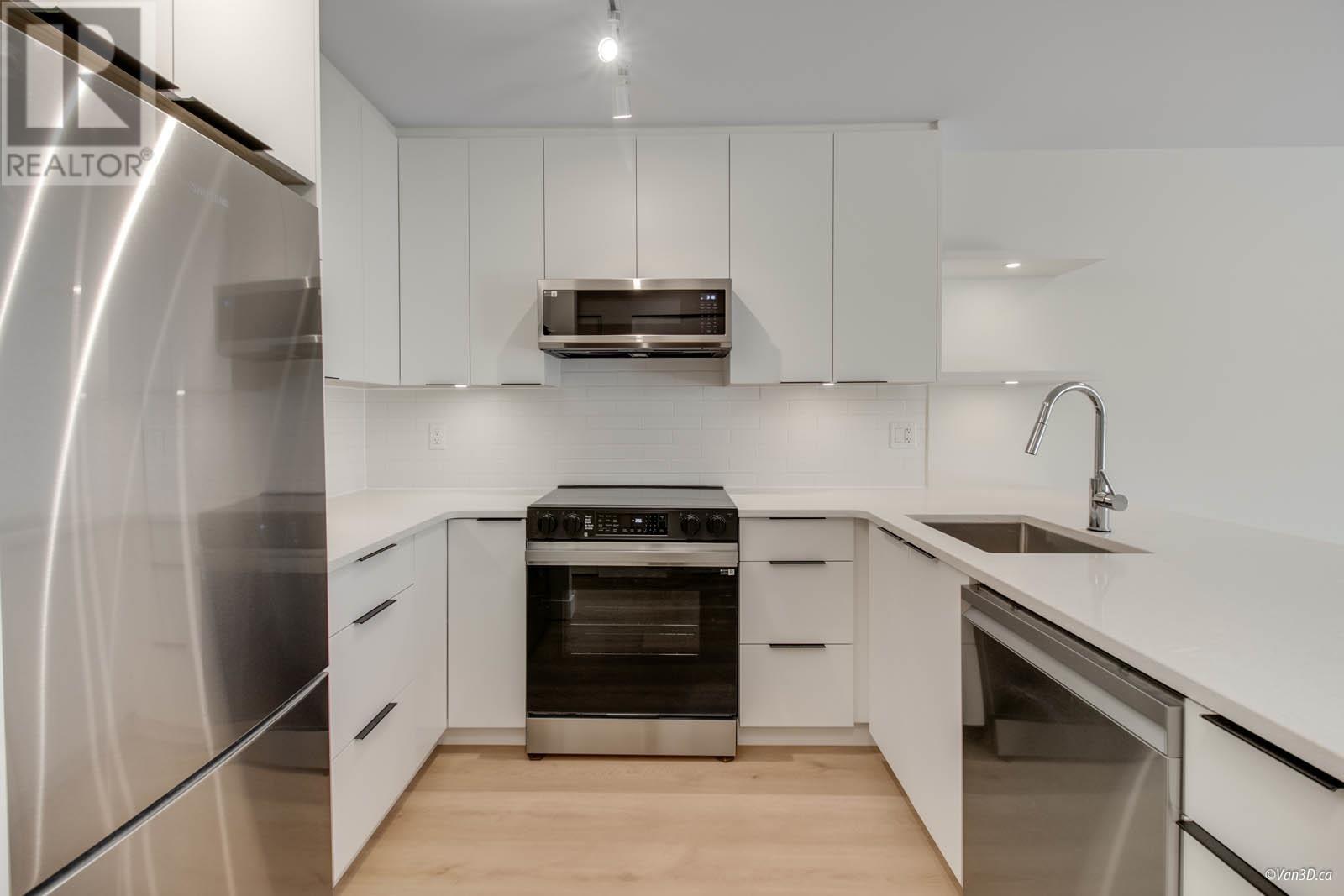403 8989 Hudson Street, Vancouver, British Columbia  V6P 6Y1 - Photo 11 - R2968435