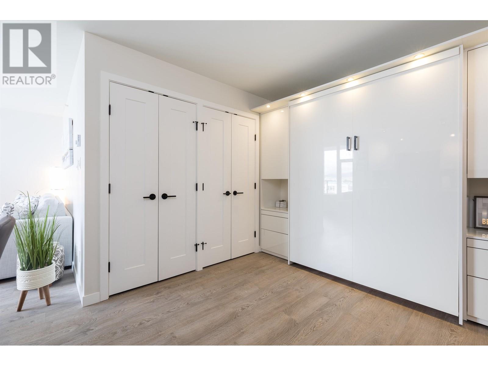 Listing Picture 15 of 39 : 521 311 E 6 AVENUE, Vancouver / 溫哥華 - 魯藝地產 Yvonne Lu Group - MLS Medallion Club Member