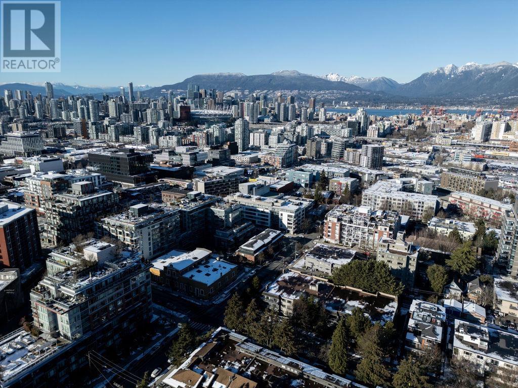 Listing Picture 37 of 39 : 521 311 E 6 AVENUE, Vancouver / 溫哥華 - 魯藝地產 Yvonne Lu Group - MLS Medallion Club Member