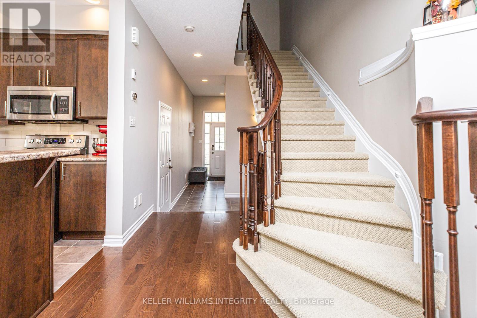 358 KINGBROOK DRIVE Ottawa