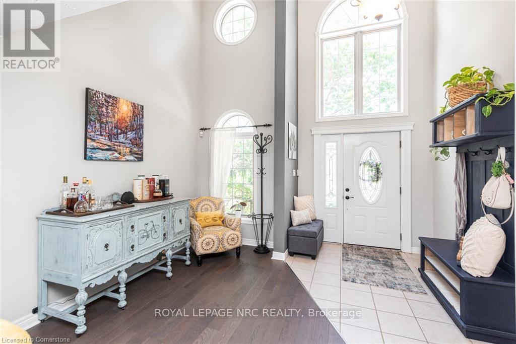 Property at 54 STONEPINE CRESCENT image 3