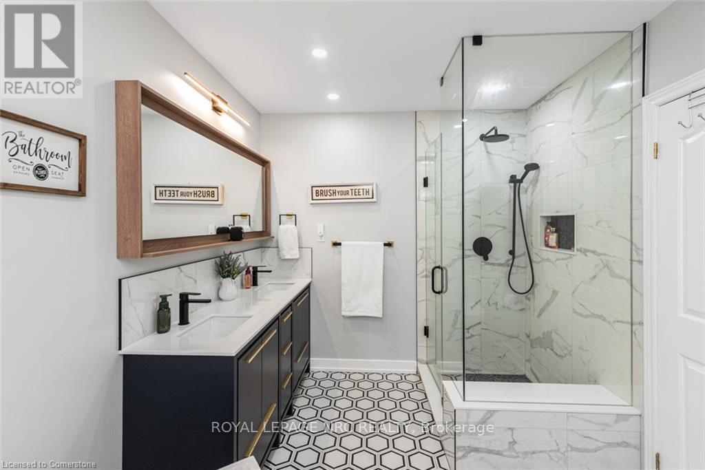 Property at 54 STONEPINE CRESCENT image 5
