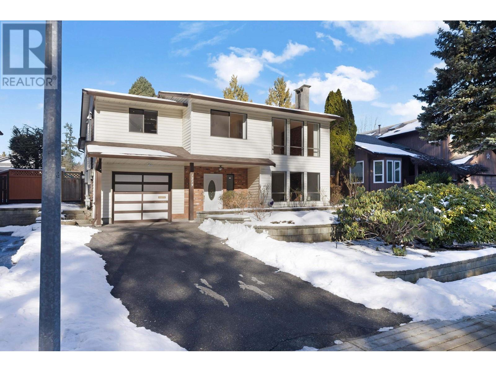1273 Lynwood Avenue, Port Coquitlam, British Columbia  V3B 6H1 - Photo 2 - R2968060