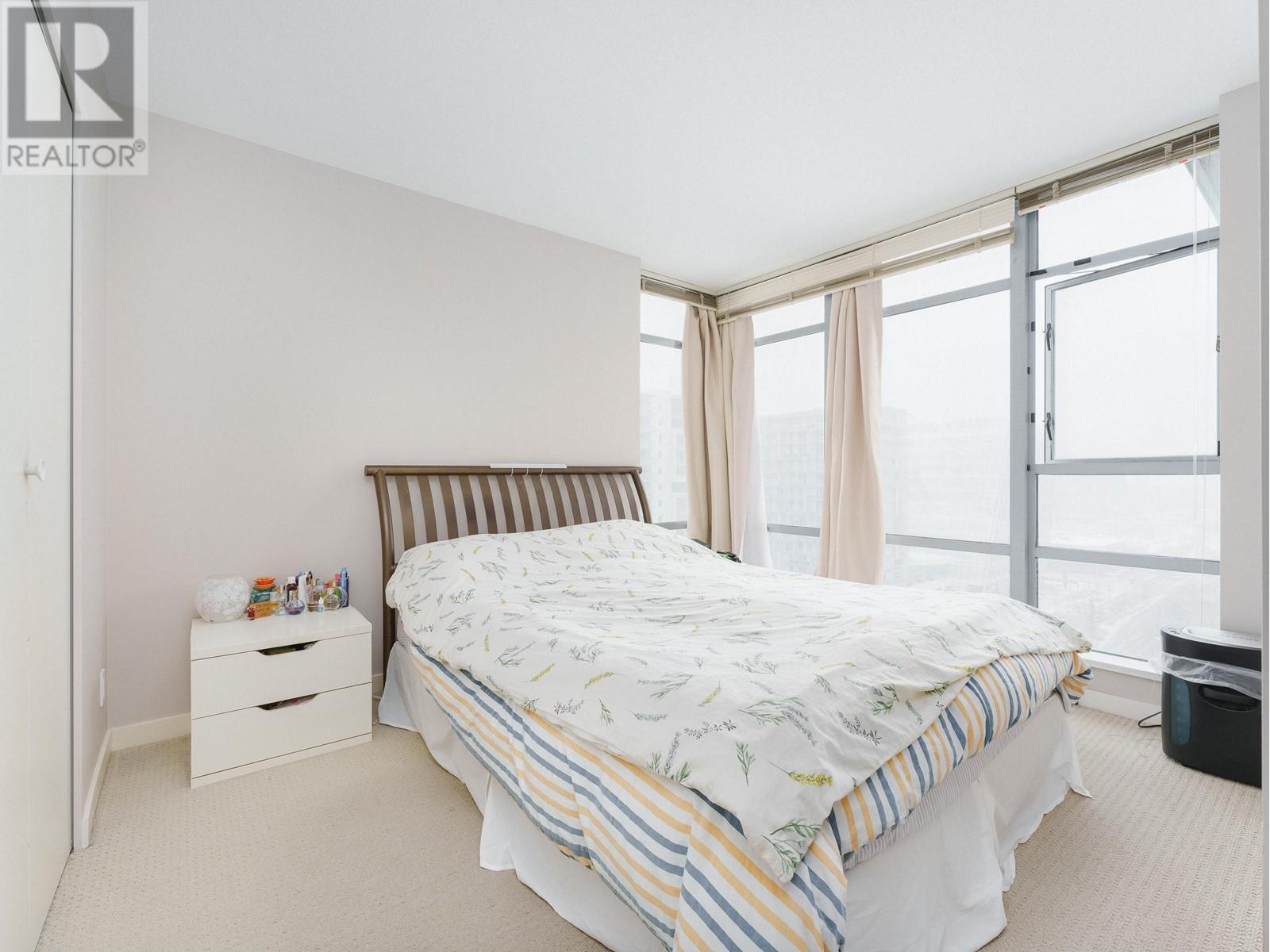 Listing Picture 9 of 20 : 1303 7888 SABA ROAD, Richmond / 烈治文 - 魯藝地產 Yvonne Lu Group - MLS Medallion Club Member