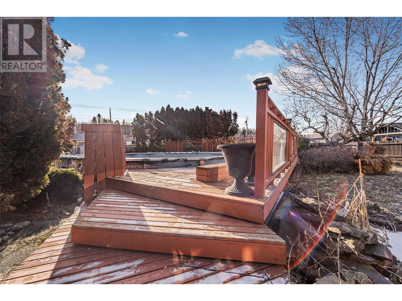 1255 Thompson Road, Kelowna, British Columbia  V1X 1C8 - Photo 24 - 10335974